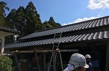 熊本県植木市でのソーラーパネルの解体作業